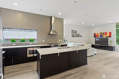 2325 N 122nd Street, Seattle, WA 98133 - Photo 5