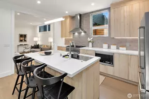 3816 NE 89th St, Seattle, WA 98115 - Photo 11