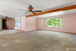 1085 Harrison St, Oak Harbor, WA 98277 - Photo 7