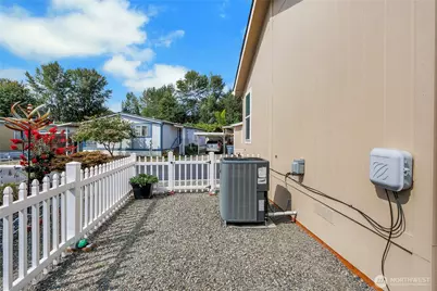 10512 60th Street Ct E #129, Puyallup, WA 98372 - Photo 17