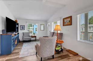 10512 60th St Ct E, Puyallup, WA 98372 - Photo 5