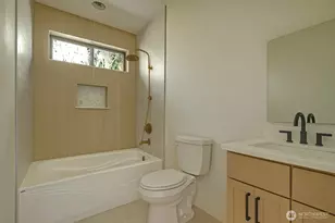 1681 S East Camano Dr, Camano Island, WA 98282 - Photo 13