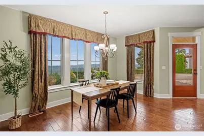 10405 176th Avenue E, Bonney Lake, WA 98391 - Photo 11