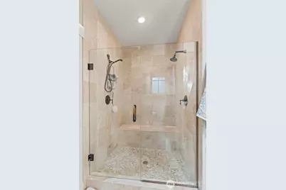 10405 176th Avenue E, Bonney Lake, WA 98391 - Photo 19