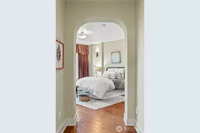 10405 176th Avenue E, Bonney Lake, WA 98391 - Photo 17