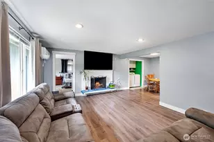 11001 26th Ave E, Tacoma, WA 98445 - Photo 5