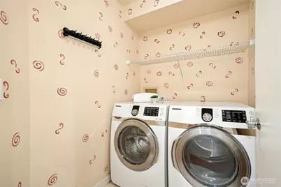 701 Galer Street #808, Seattle, WA 98109 - Photo 23