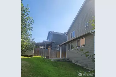 7709 64th Place NE, Marysville, WA 98270 - Photo 23