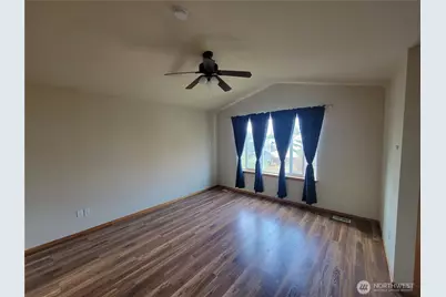 7709 64th Place NE, Marysville, WA 98270 - Photo 11