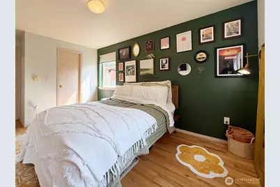 12050 15th Avenue NE #301, Seattle, WA 98125 - Photo 13