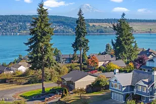 1268 Pilchuck Dr, Fox Island, WA 98333 - Photo 3