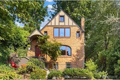 3322 E Terrace Street, Seattle, WA 98122 - Photo 3