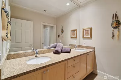 16912 SE Licorice Way, Newcastle, WA 98059 - Photo 19