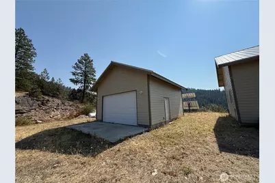 167 Excelsior Way, Curlew, WA 99118 - Photo 3