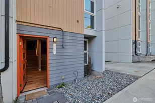 423 Martin Luther King Jr Way S, Seattle, WA 98144 - Photo 3