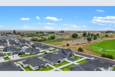 4748 W Wren, Moses Lake, WA 98837 - Photo 35