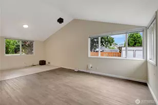 40018 May Creek Rd, Gold Bar, WA 98251 - Photo 5