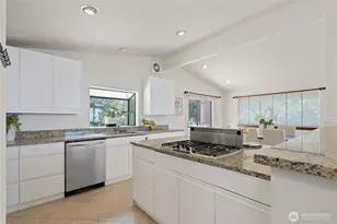 4422 138th Ave SE, Bellevue, WA 98006 - Photo 13