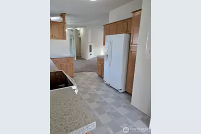 5711 100th Street NE #81, Marysville, WA 98270 - Photo 7