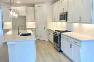 2526 Acer Loop SE, Lacey, WA 98513 - Photo 3