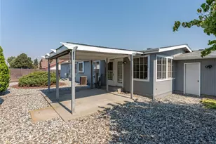 914 Meadow Ridge Dr, Wenatchee, WA 98801 - Photo 5