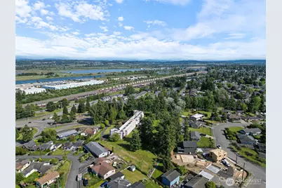 501 Legion Drive #B, Everett, WA 98201 - Photo 21