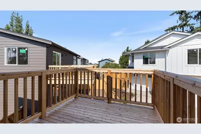 501 Legion Drive #B, Everett, WA 98201 - Photo 15