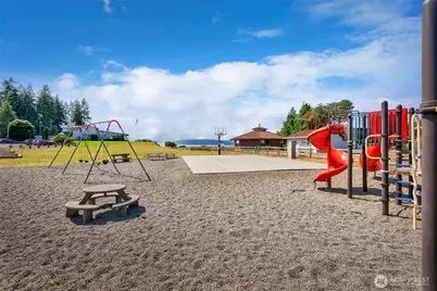 37551 Buck Road NE, Hansville, WA 98340 - Photo 33