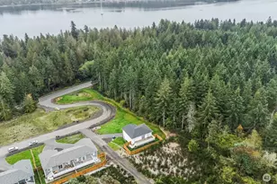 19011 E State Route 3, Allyn, WA 98524 - Photo 11