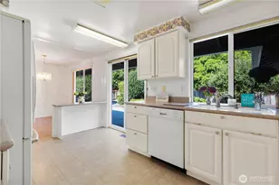 32123 32nd Ave SW, Federal Way, WA 98023 - Photo 7