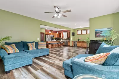 7808 205th Street E, Spanaway, WA 98387 - Photo 17