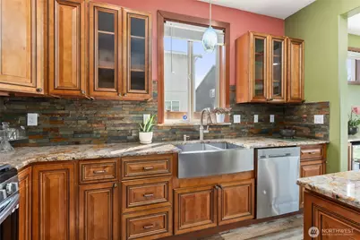 7808 205th Street E, Spanaway, WA 98387 - Photo 9