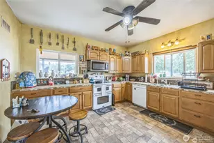 112 S 2nd St, Pe Ell, WA 98572 - Photo 7