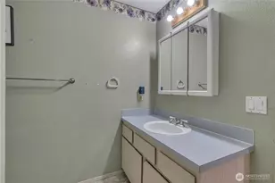 18610 5th Ave NE, Suquamish, WA 98392 - Photo 19