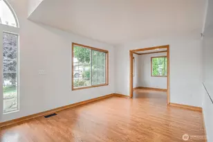 10915 207th Ave Ct E, Bonney Lake, WA 98391 - Photo 5