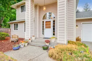 10915 207th Ave Ct E, Bonney Lake, WA 98391 - Photo 3