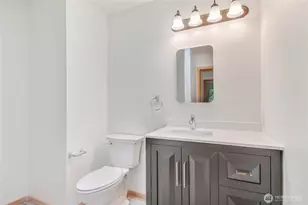 10915 207th Ave Ct E, Bonney Lake, WA 98391 - Photo 23