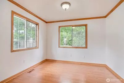 10915 207th Avenue Ct E, Bonney Lake, WA 98391 - Photo 25