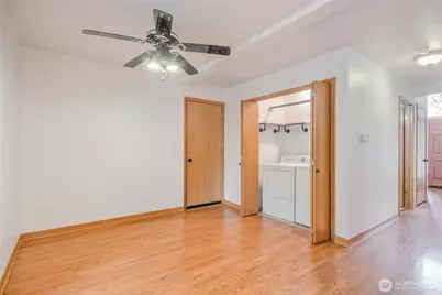 10915 207th Avenue Ct E, Bonney Lake, WA 98391 - Photo 7