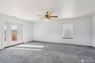 114 Weaver St NE, Orting, WA 98360 - Photo 21