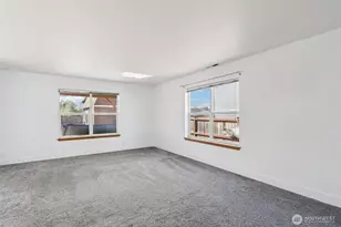 114 Weaver St NE, Orting, WA 98360 - Photo 7