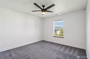 114 Weaver St NE, Orting, WA 98360 - Photo 29