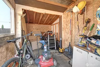 2327 Harrison Avenue, Everett, WA 98201 - Photo 21