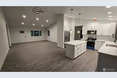 400 E McLane Cove Drive, Grapeview, WA 98546 - Photo 3