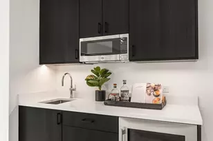 10411 NE 28th Pl, Bellevue, WA 98004 - Photo 29