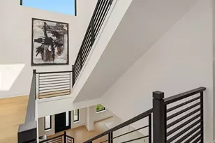 10411 NE 28th Pl, Bellevue, WA 98004 - Photo 25