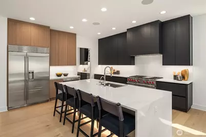 10411 NE 28th Place, Bellevue, WA 98004 - Photo 7