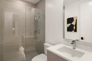 10411 NE 28th Pl, Bellevue, WA 98004 - Photo 13