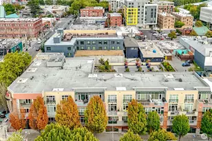 17 W Mercer St, Seattle, WA 98119 - Photo 35