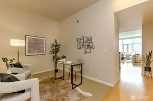 17 W Mercer St, Seattle, WA 98119 - Photo 15